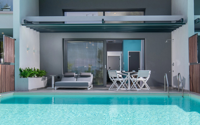 Lagomandra Beach Hotel and Suites