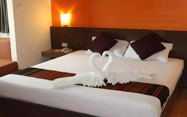 The Seasons Bangkok Huamark