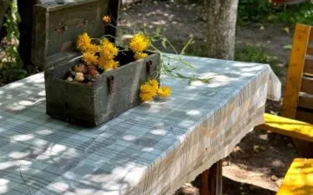 Rossi Rest House By The River