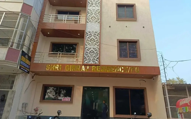 Shri Girraj Residency