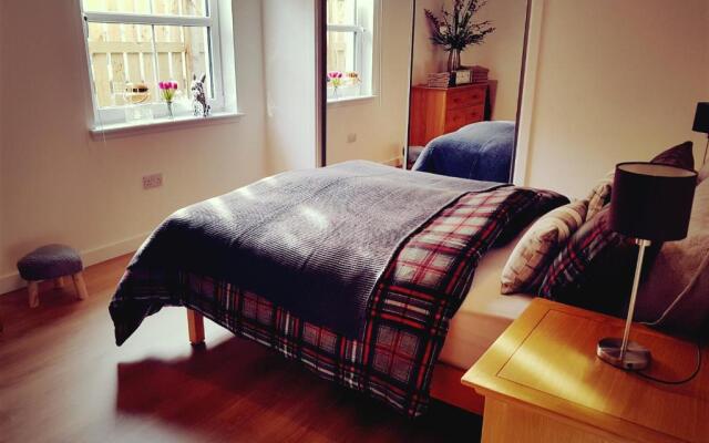 Yvi's 2Bedroom 2Bathroom Apartment