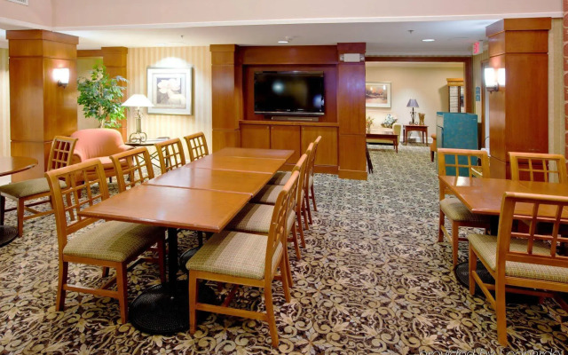 Staybridge Suites Indianapolis-Fishers by IHG