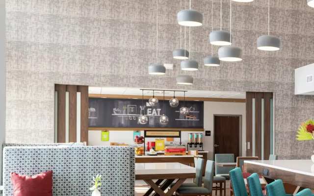 A Victory Hotel & Suites