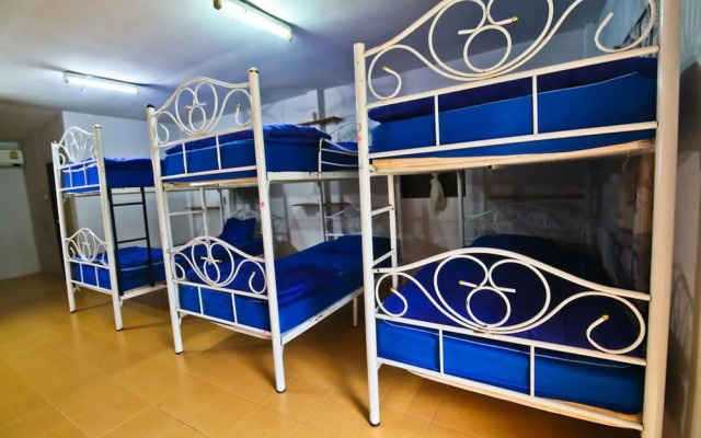 Saparote Hostel