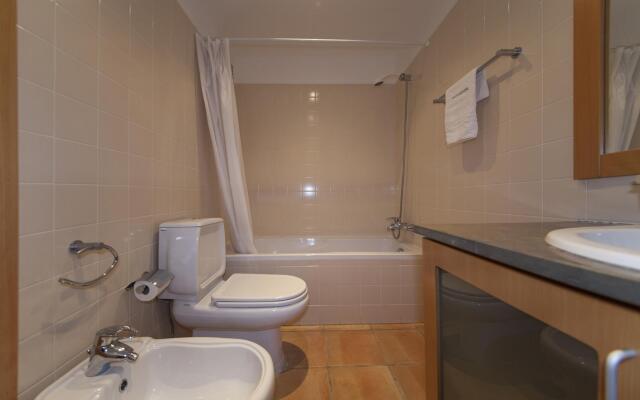 B46 - MarinaPark Apartment with Seaview