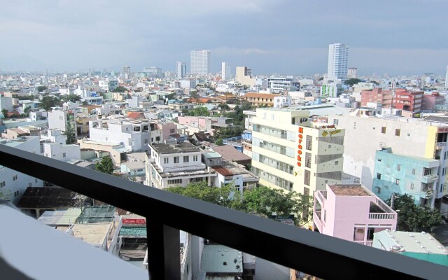 Gold Hotel Da Nang by Haviland