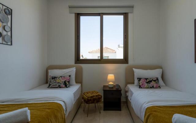 Sea La Vie 3-BR Villa in Protaras