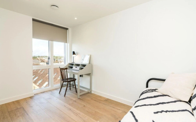 Luxury 2BD Flat W/terrace and Amazing Views