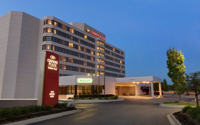 Crowne Plaza Auburn Hills, an IHG Hotel