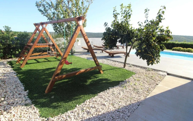 Debeljak Villa: A Luxurious Escape