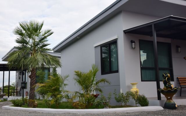 SB Holiday Resort