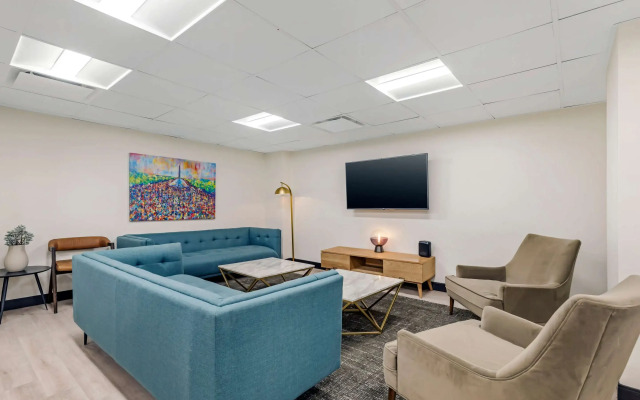 The Quincy, Ascend Hotel Collection