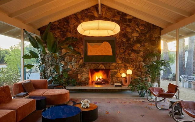 The Capri Hotel