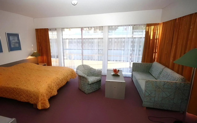 Revsnes Hotell