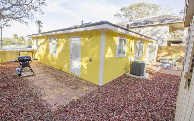 Sun Kissed Cottage - Three Bedroom Home