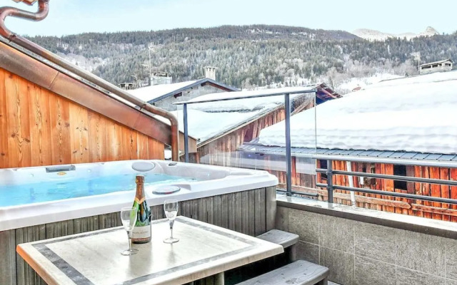 Cosy Chalet in Village of Les Allues