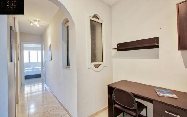 Sliema Seafront 3BR - opposite Beach - AC & Wifi by 360 Estates