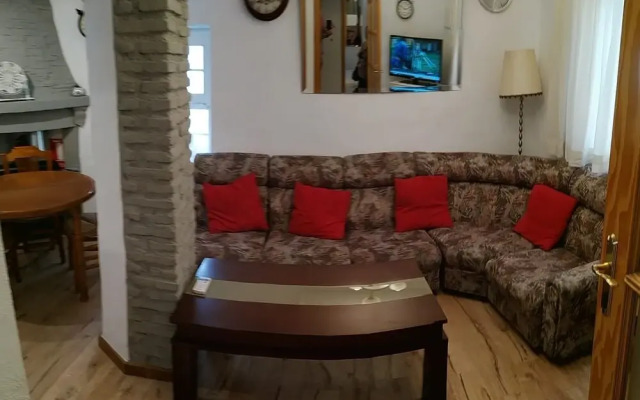 Rural House in Niguelas Next to Alpujarra