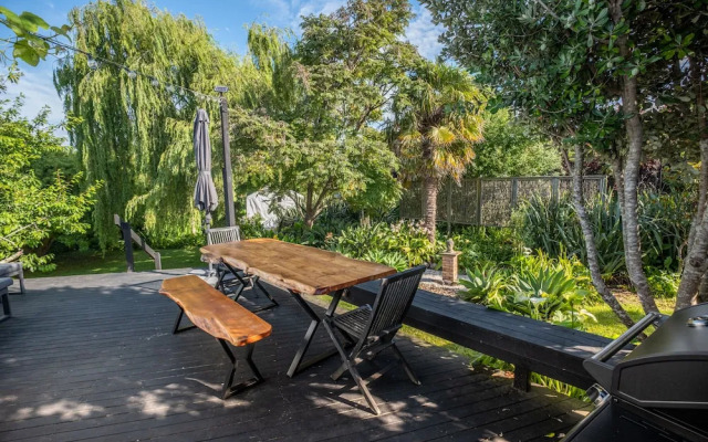 Oneroa Garden Retreat