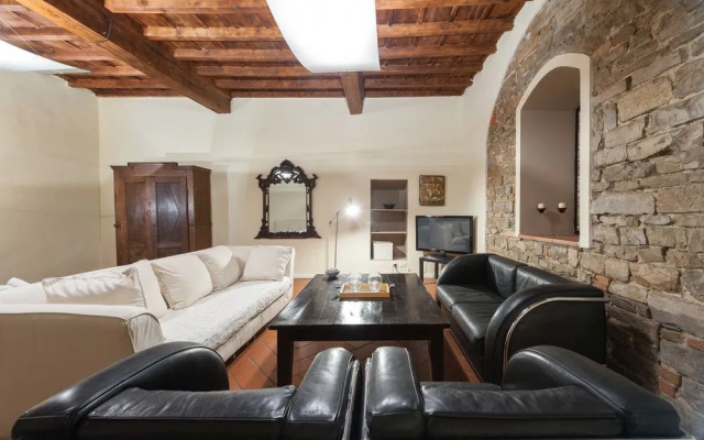 Short-let Florence Charming Suite