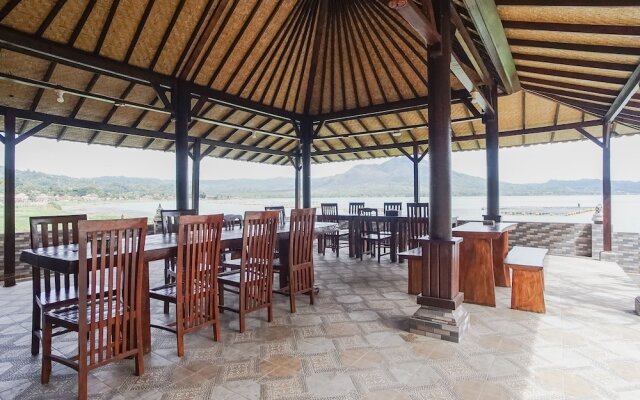 Baruna Lakeside View