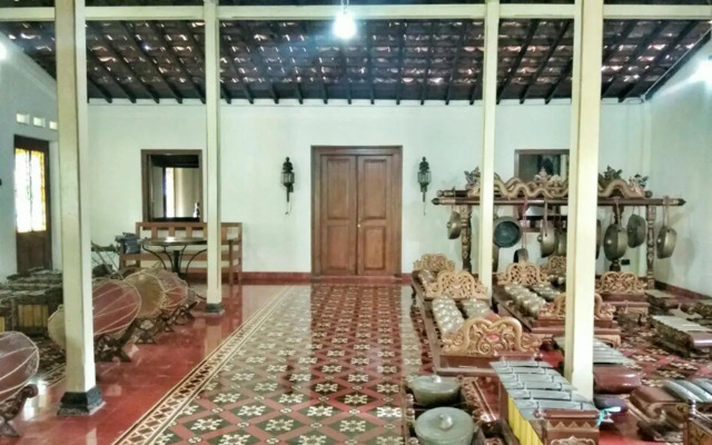 Omah Pitoe Guest House