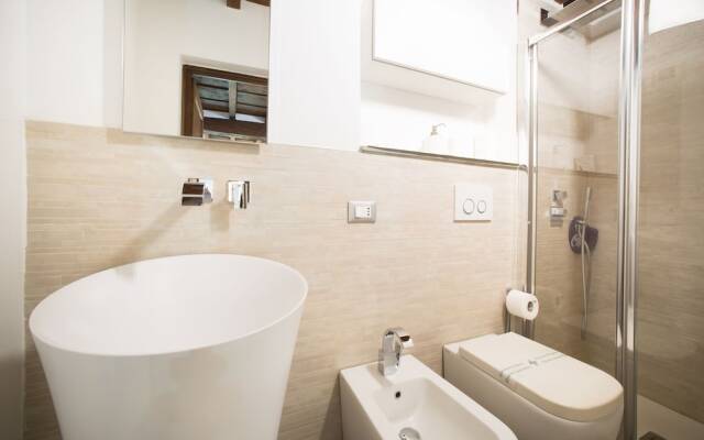 Parione 8 - Keys Of Italy