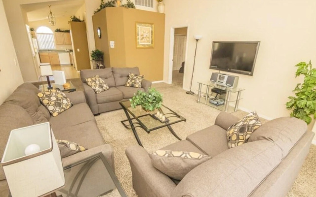 Yvonne's Indian Point Vacation Home