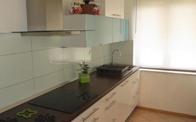 Apartment Hisa Lescer