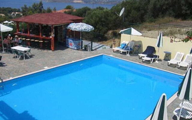 Marias Garden Apartments