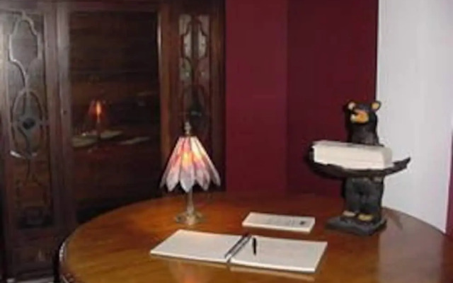 Green River Bridge House