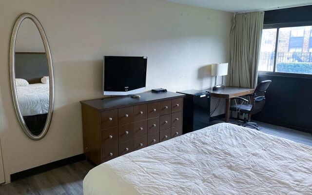 Motel 6 Rochester, NY - Airport