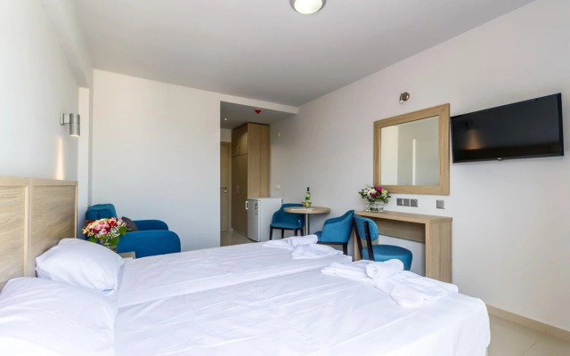 Paul Marie Hotel Apartments