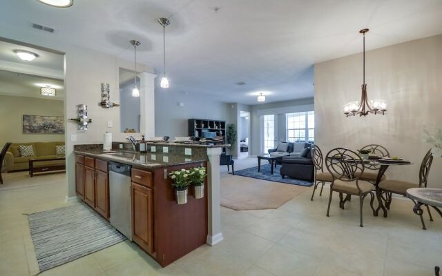 The Loft Deluxe 2 Bedroom Condo by Redawning