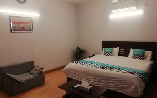 Stayflix Ktown Rooms