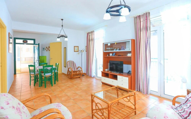 Takis House in Katavolos