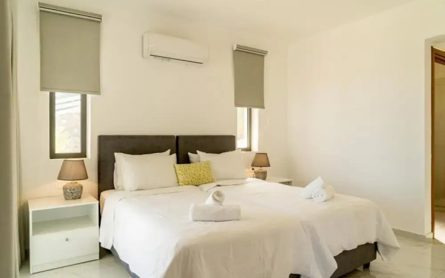 Joy of the Sea Villa