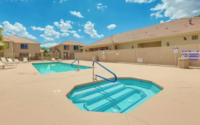 Welcoming Mesquite Condo w/ Pool Access!