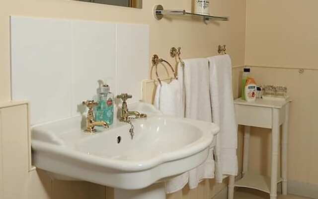 The Barns Country Guesthouse