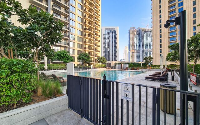 Fancy Apartment With Mesmerizing Canal Views