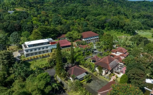 The Glamping @ARTOTEL Pelangi Park