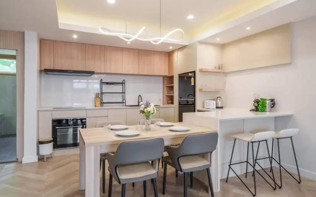 Onsen Retreat in Heart of Bangkok