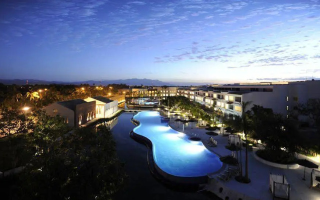 Tahéima Condominios