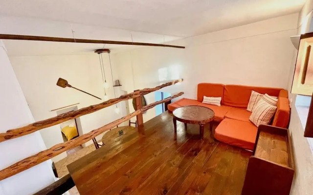 Holiday Home Near Stunning Beaches