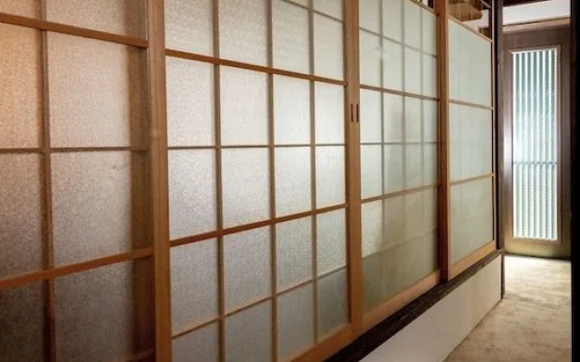 Kohaku AMBER Kamakura Zaimokuza