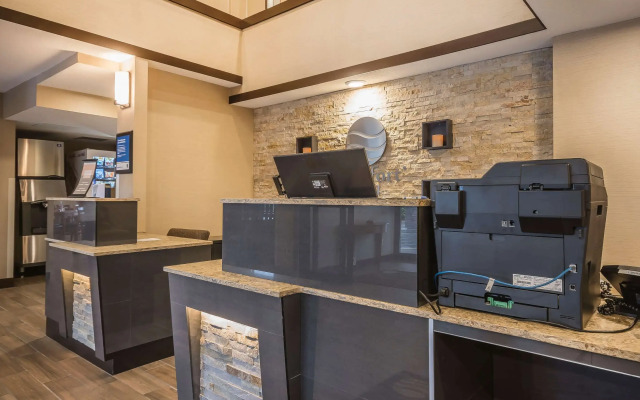 Comfort Inn