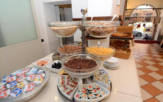 Hotel Mantegna Stazione , Mantegna Hotels