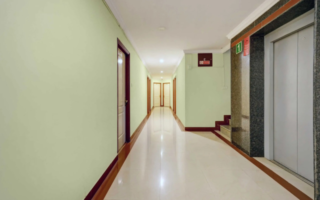 Townhouse Bangalore Royal Meenakshi Mall
