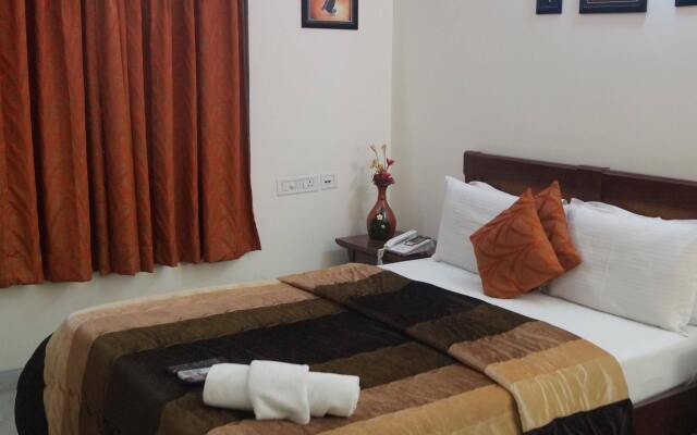 Hotel NirmalVilla Cherry Service Apartment