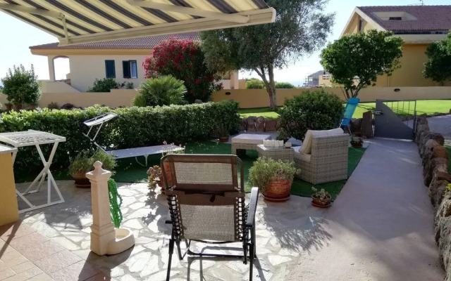 Suite Apartment in Lu Bagnu